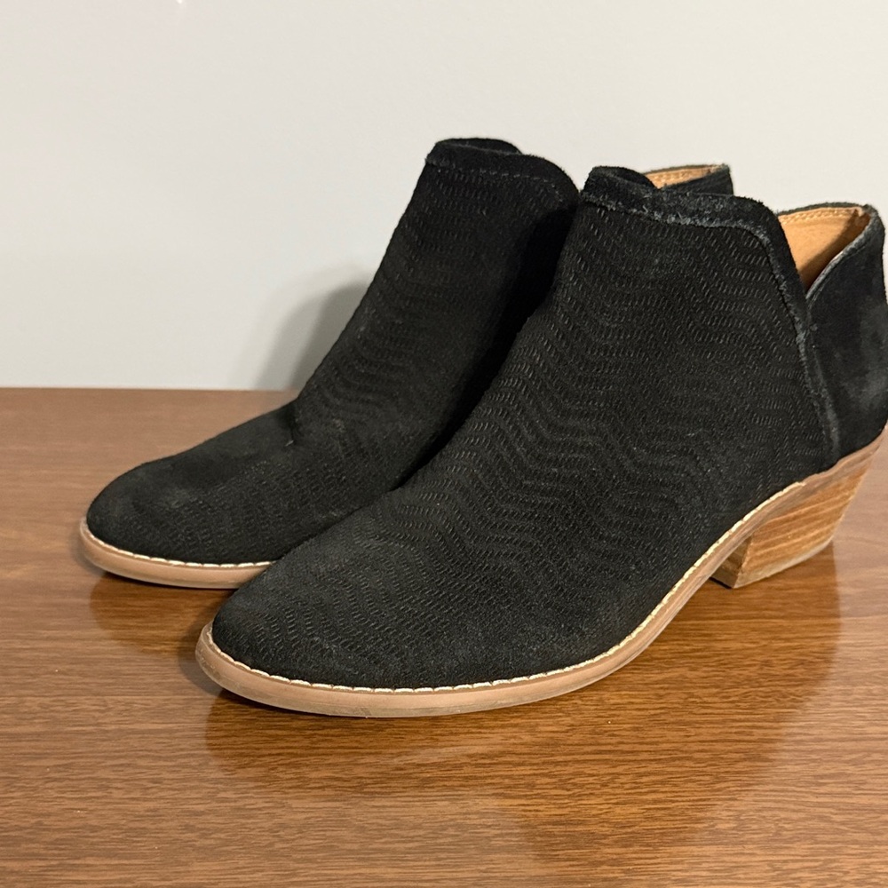 Lucky Brand Black Ankle Booties